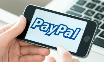 У человека, собирающегося совершать электронные платежи в Европе и США, нередко появляются вопросы о системе оплаты PayPal – что это и какие преимущества она даёт своим клиентам